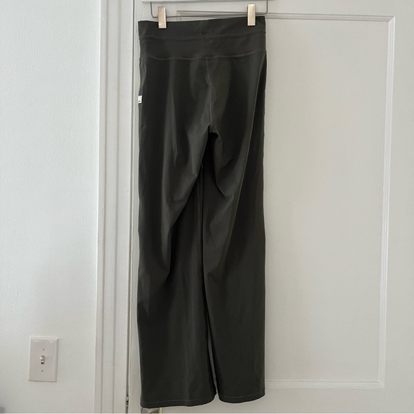 Vuori Daily Wideleg pants - Picture 4 of 7